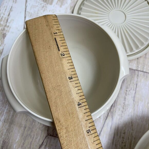 Vintage TUPPERWARE two 1323 Condiment Bowls W/Lids 812 Caddy 1550 spoon - Picture 9 of 16